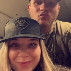 Meet your Posher, Hailey